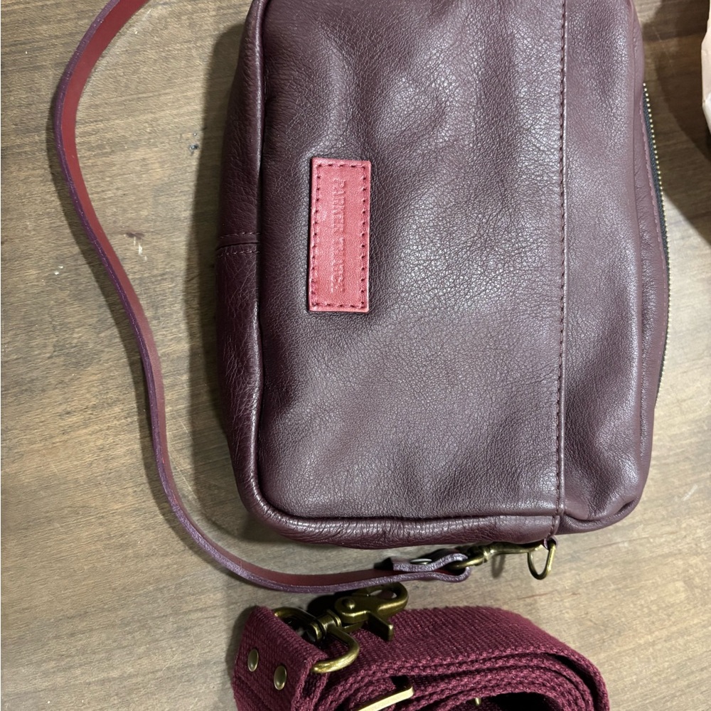 Elegant Maroon Leather Shoulder Bag